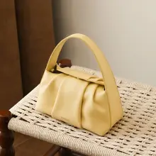 クラウドバッグ レディース 2WAY ショルダーバッグ イエロー ふっくら コンパクト 着回し おしゃれ