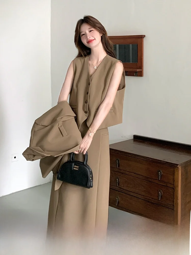 美容師が日常で着るファッションは、本当に「カジュアル」でいいの？