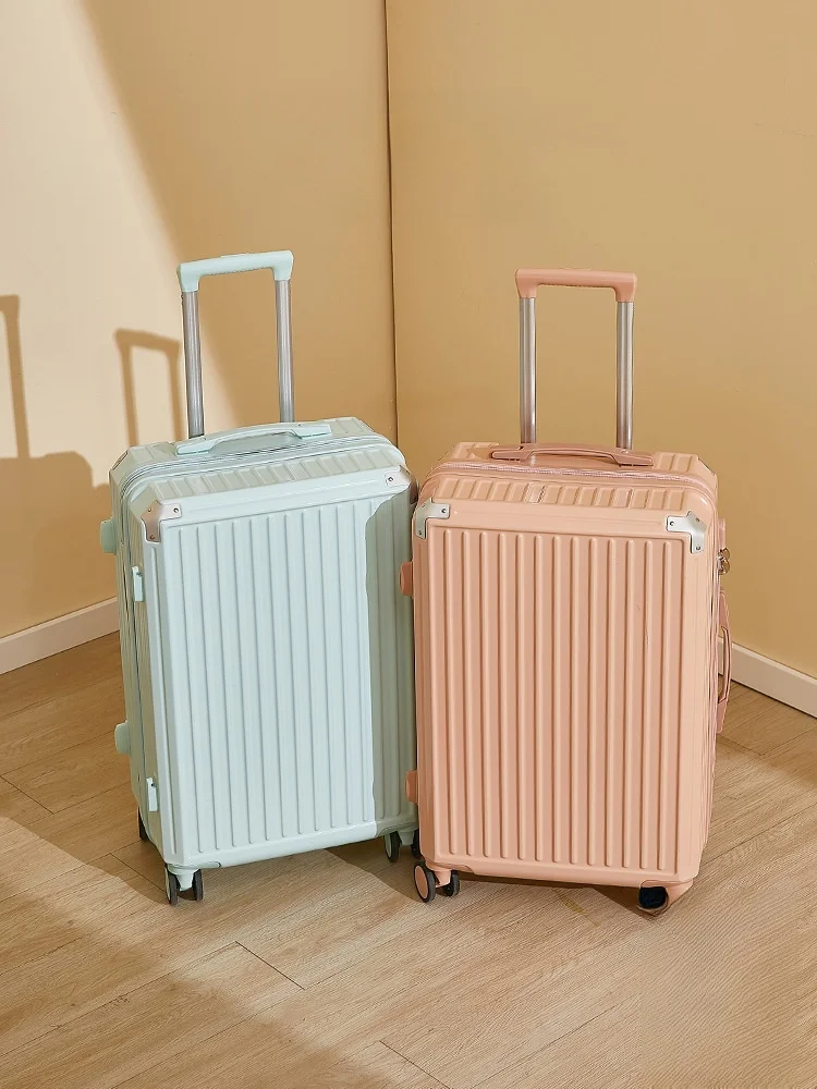 2泊3日旅行用キャリーバッグのサイズと収納力：大容量多機能タイプの実際の使い方