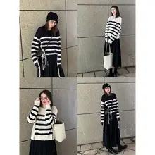 LUNAFUNG ラウンドネックストライプボタン付きニットセーター【ウール混紡・女性用】