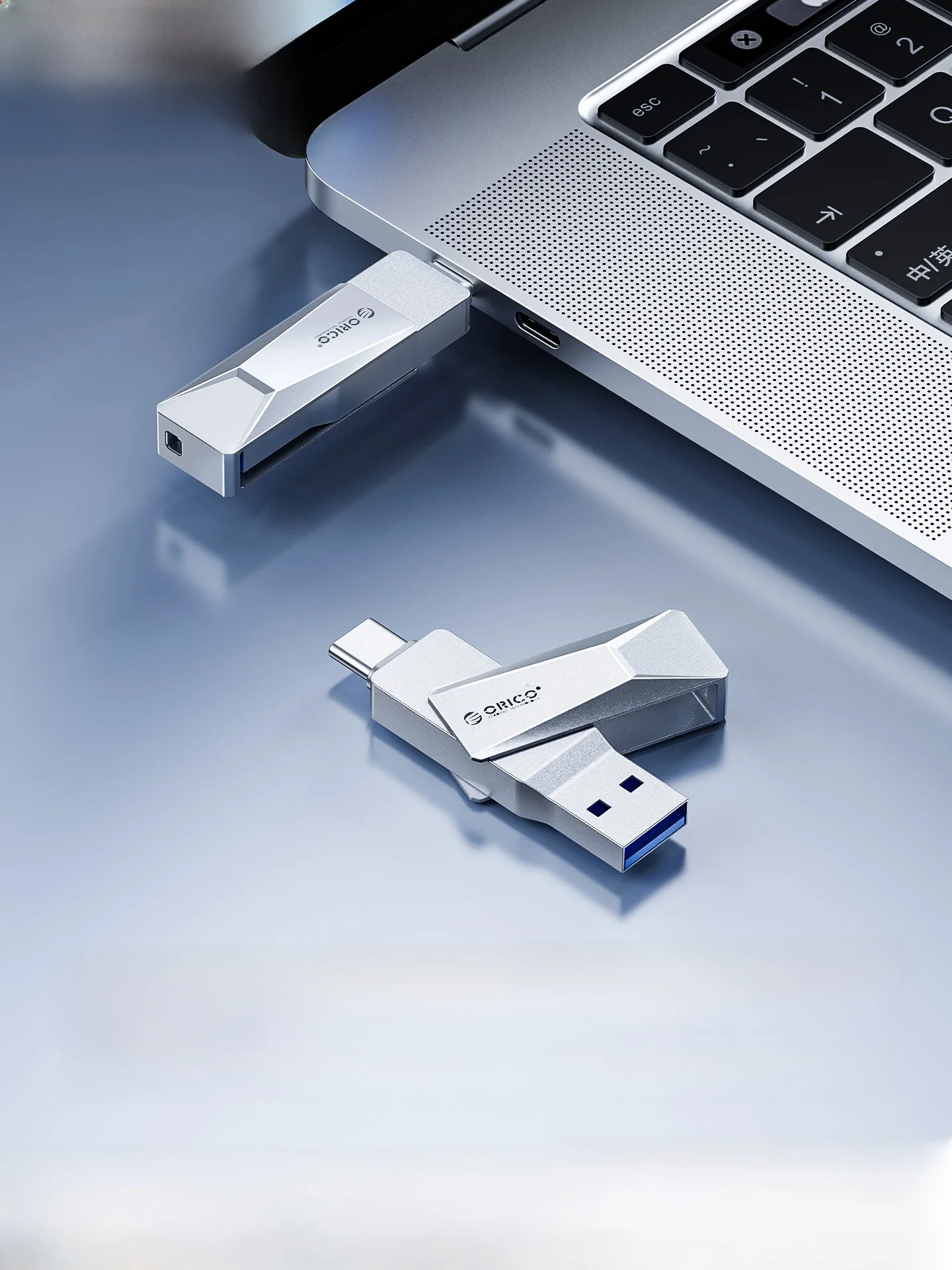 Orico CB05 USBメモリ：Type-Cデュアルインターフェースで高速データ移動とセキュリティ対策を実現