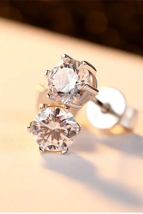 S925純銀製 六爪キュービックジルコニアピアス【ミニマルデザイン・エレガント】