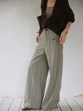 ストライプデザインのハイウエストワイドパンツ【した通勤スタイル】（セットアップ対応）