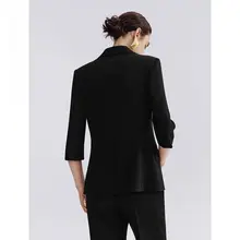 防晒効果のある三醋酸素材の薄手ジャケット【クール感・夏季用】