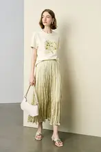 Tシャツとスカートのコーディネート【カジュアル・通勤向け・夏用】（セットアップ対応）