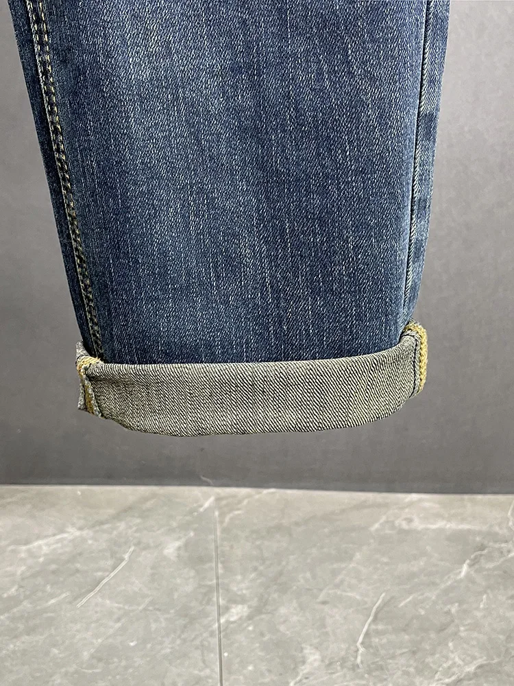 グラデーションデザインのデニムパンツ：160cm・170cm・180cmメンズ向けの秋用フィットスタイル