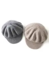 極上の柔らかさの山羊毛使用のキャスケット帽【男女兼用・暖かくカジュアル】