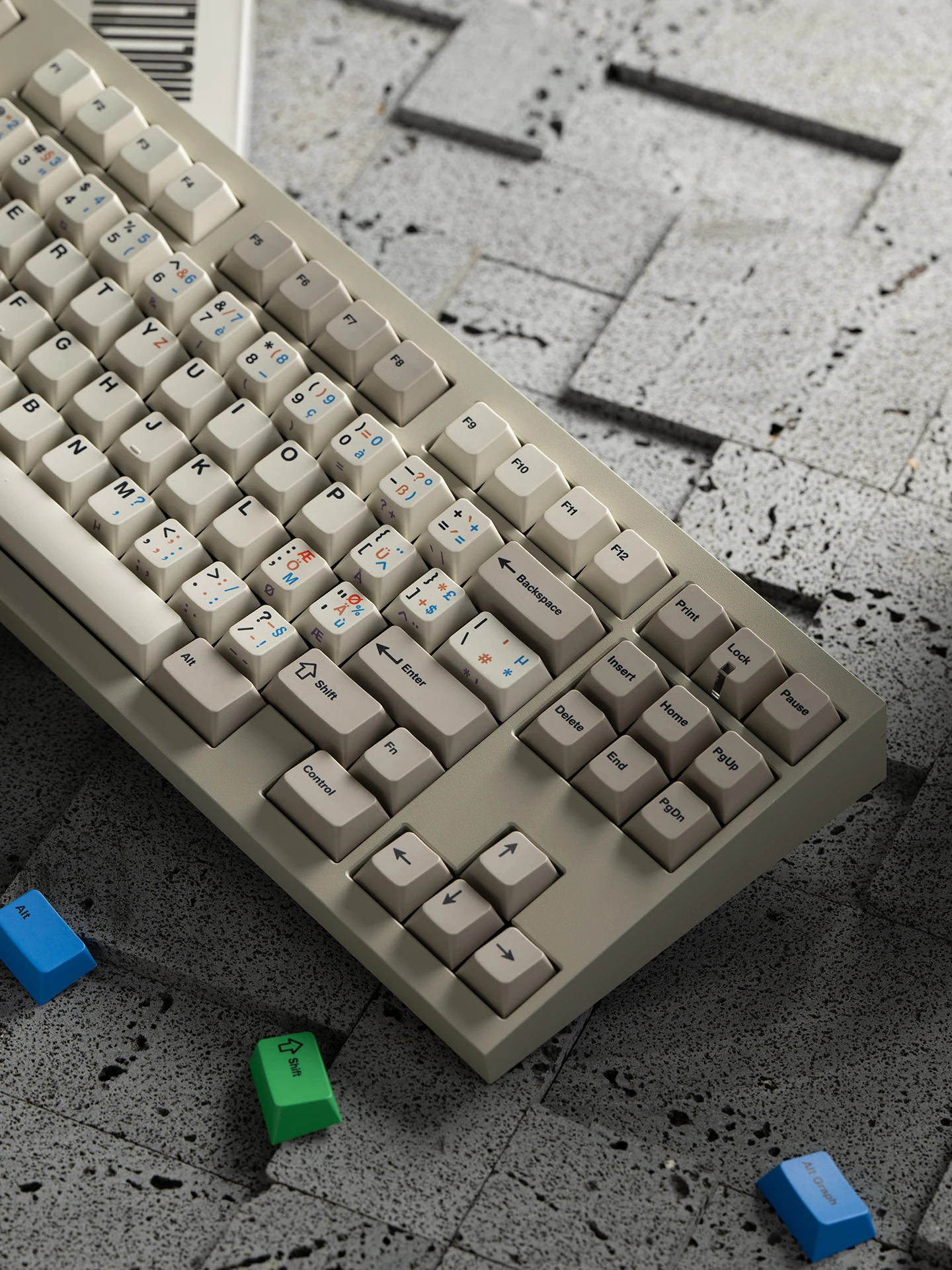 タッチパネルキーボードを選ぶべきタイミングは？