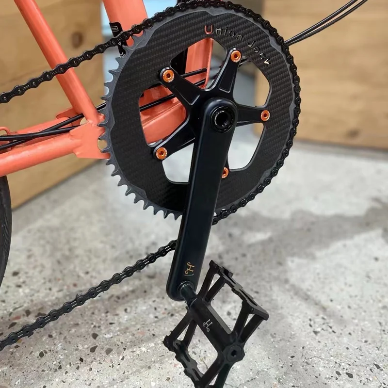 折りたたみ自転車用クランク歯車BB30対応中空一体型の選び方と実用性