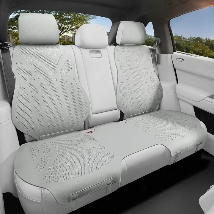 通年使用可能な薄型カーシートマット【通気性・後部座席用・ハーフカバータイプ】