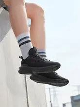 361° 通気性抜群の軽量ランニングシューズ【全黒・クッション性・メンズ用】