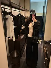 デザイン性豊かなブラックトレーニングパンツ【秋用・フィット・ストレートレッグ・カジュアル】