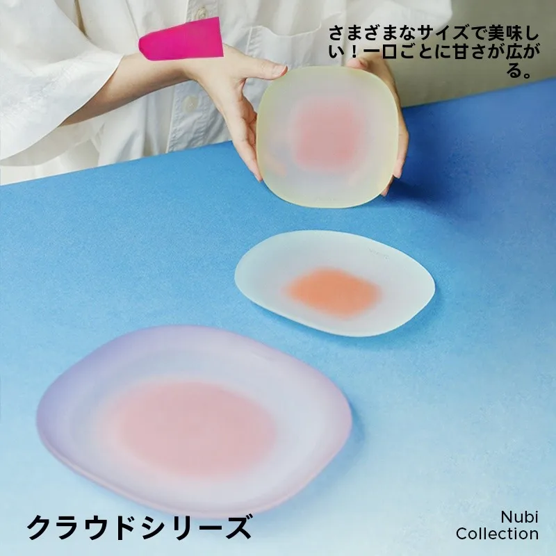 可愛いデザインの水晶ガラス製プレート：クリスマスやハーフバースデーに最適な機能と使い方