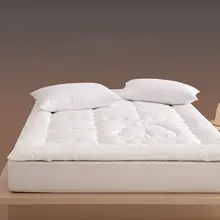 全棉の加厚マットレス【家用・折りたたみ可能・極上の柔らかさ】