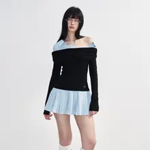 女性用オフショルダー衿付きプリーツワンピース【ウエストマーク・ニット・春夏向け】
