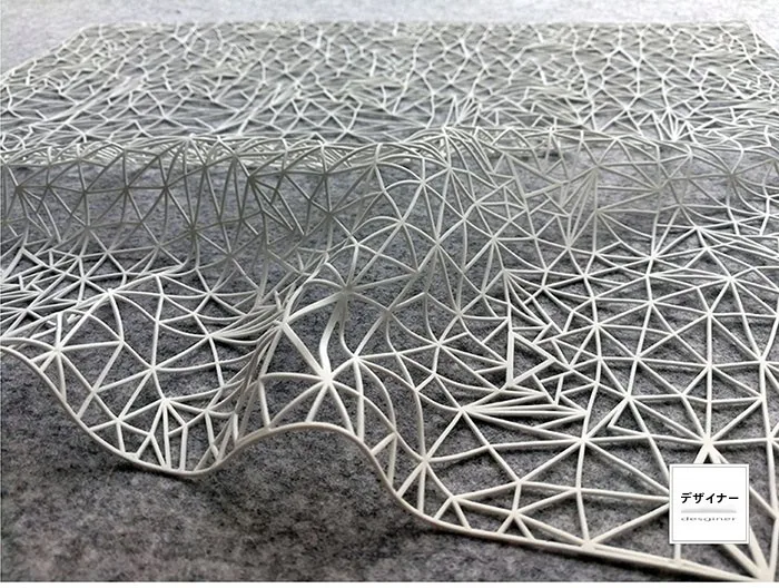 3Dレイアウトで空間を表現するなら、この透かし模様の生地が一番おすすめ？
