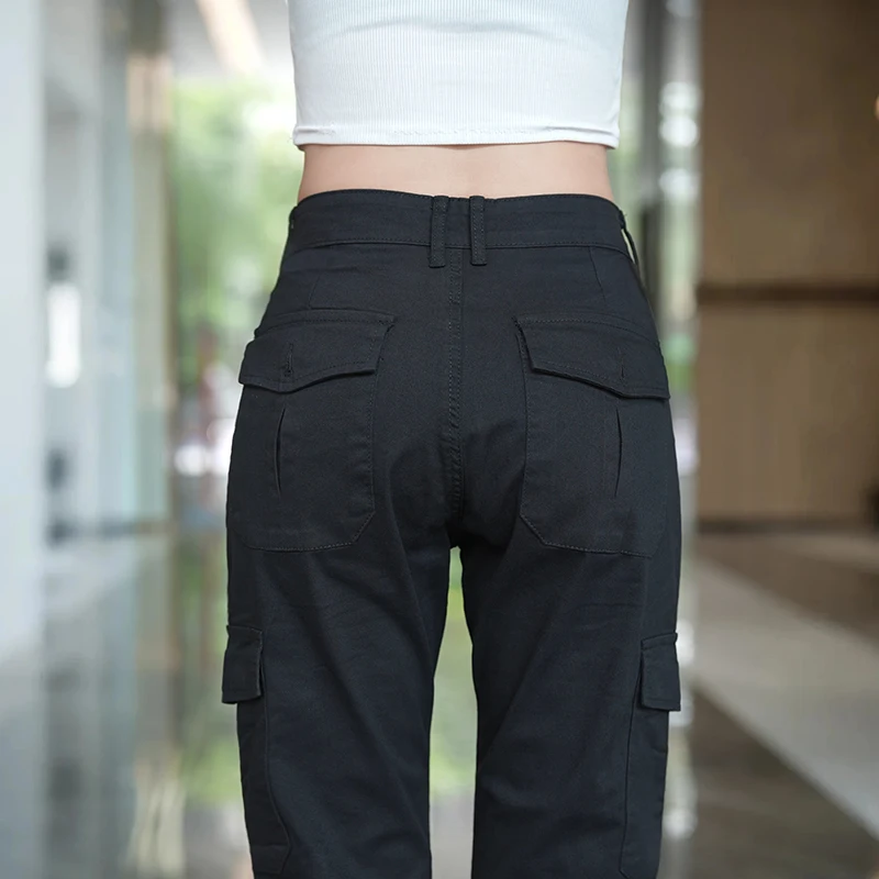 カーゴパンツ メンズ コーデ 完全ガイド｜通勤・日常で自然に溶け込む選び方