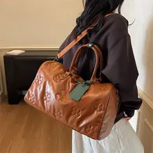 大容量旅行用トートバッグ【防水・女性用・肩掛け可能・カジュアルデザイン】