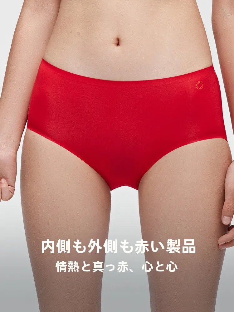125 ネイキッドと無香料ショーツの違いは？28歳独身女性に最適な女性ランジェリーとは？