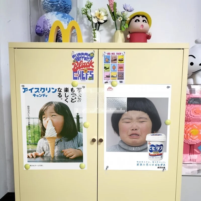 子供向け壁掛けポスター：和風デザインで服装店の空間を演出