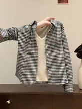 白黒チェック柄長袖シャツ【ポロ襟・刺繍デザイン・ゆったりシルエット】（セットアップ対応）
