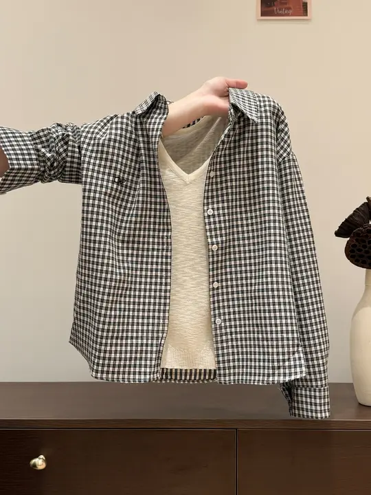 白黒チェック柄長袖シャツ【ポロ襟・刺繍デザイン・ゆったりシルエット】（セットアップ対応）
