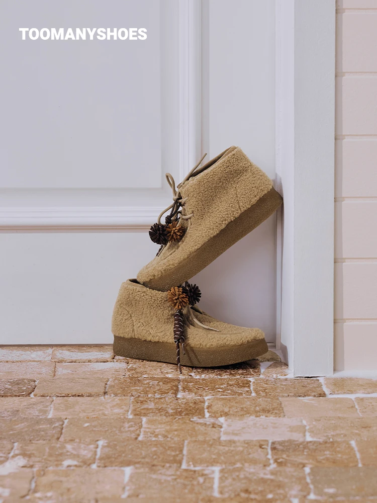 秋冬用タッセル付き厚底ファーシューズ：編み込みデザインとポンポン飾りの機能性と適用シーン