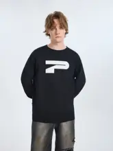 P字模様のプリント長袖Tシャツ 【クルーネック・メンズ・ゆったりデザイン】