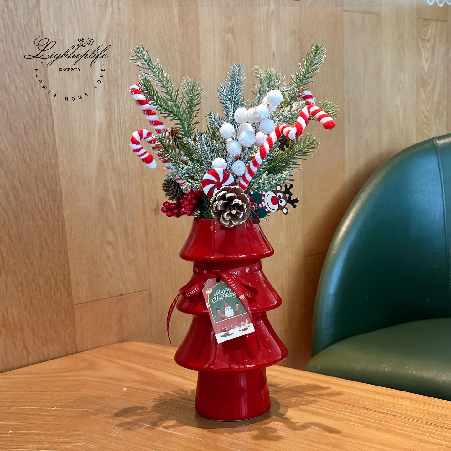 陶器製クリスマス花瓶は節慶空間に設置するための定番デスクトップ飾り