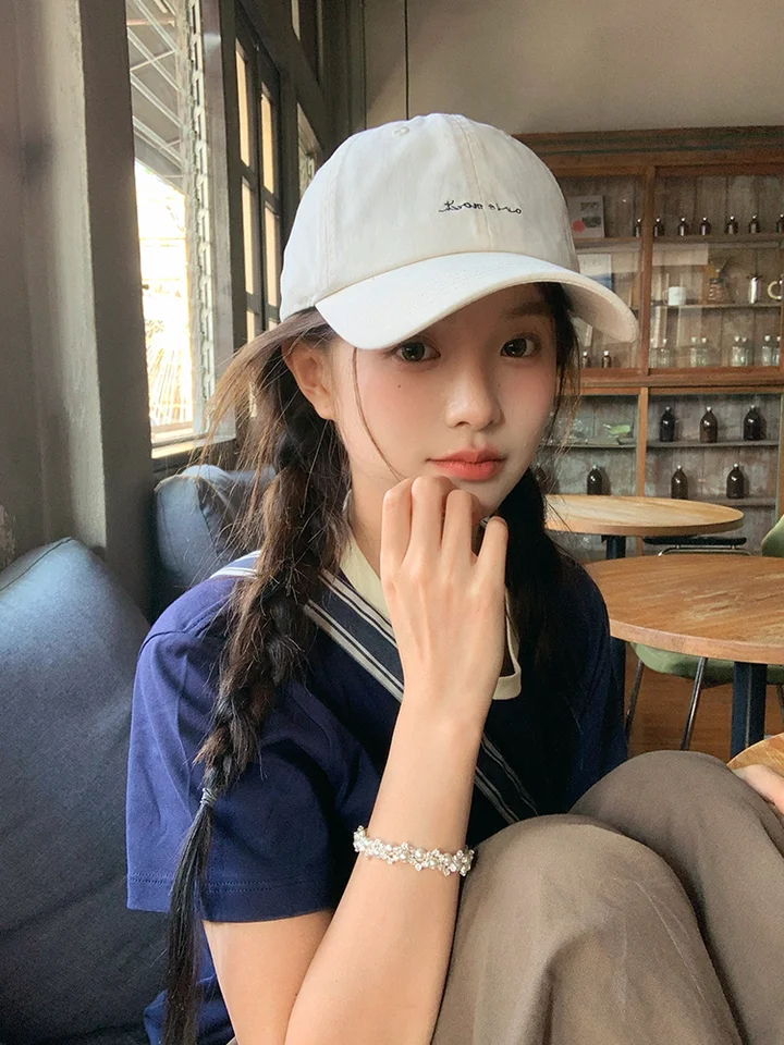 ユニークロゴデザインのキャップ【夏用・ソフトトップ・UVカット・女子用】