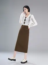 コーヒーカラーのデニムミディスカート【Aライン・バックスリット・女性用】（セットアップ対応）