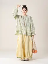 グリーンドット柄刺繍ブラウス【透かしデザイン・フリル裾】