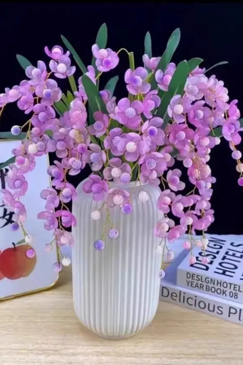 ゼリーグラデーションのランビーズクリスタルフラワー 四つ葉の花びら 花瓶に飾る DIY 手作り 編み物 材料キット