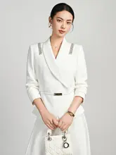 高級感ある白色デザインのスーツフレアスカート【スリムフィット・会議用】（セットアップ対応）
