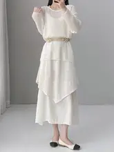 白色ニットプルオーバーとキ  ャミワンピースのコーディネート【極上の柔らかさ・透かし編み・女性用】（セットアップ対応）