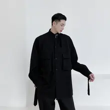 ユニークなデザインのマルチポケットワークジャケット【メンズ・ダークスタイル・立ち襟・飾り帯】
