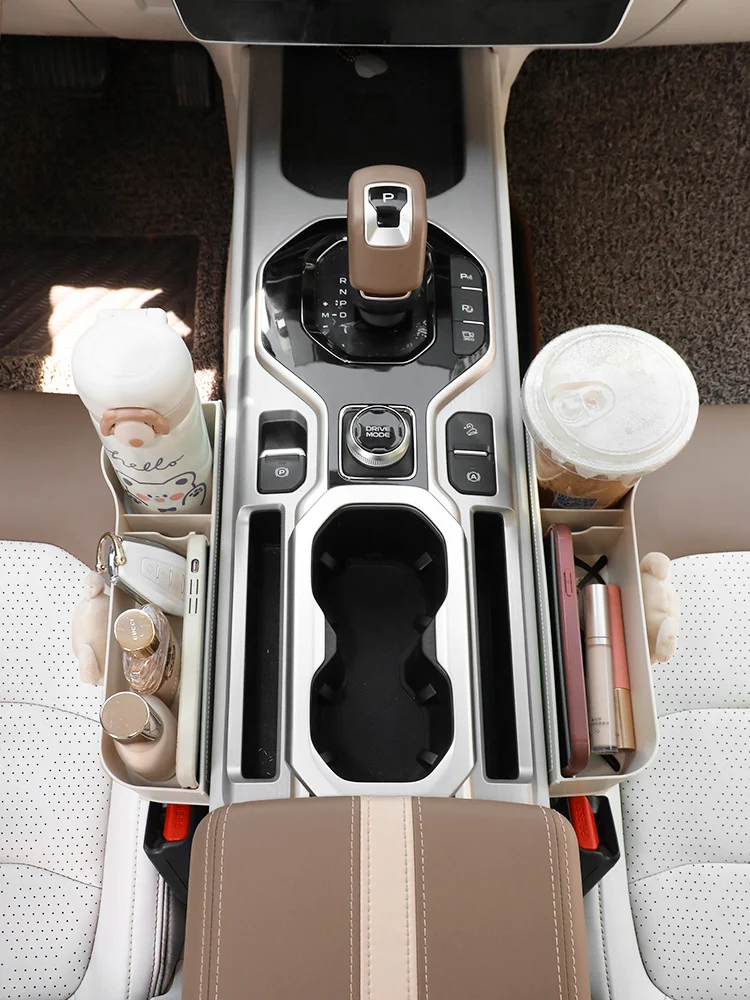 車座席隙間収納ボックス：100均カー用品としての実用性と機能性を徹底検証