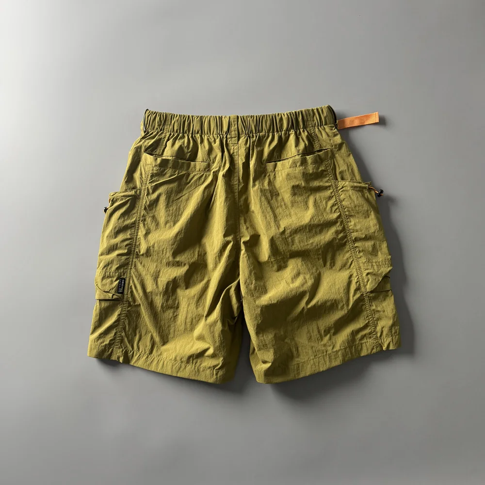 アウトドア系の夏用ショートパンツは、どう選ぶ？