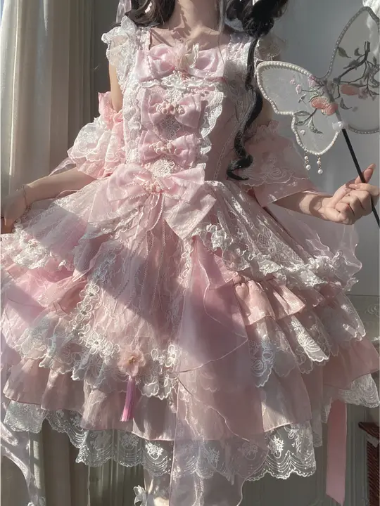 ロリータスタイルのストラップドレス【中華風・フラワープリント・デザインドレス】