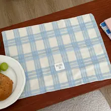 ヒンデザインのチェック柄ランチョンマット【おしゃれなインテリア・保温性・写真撮影用】