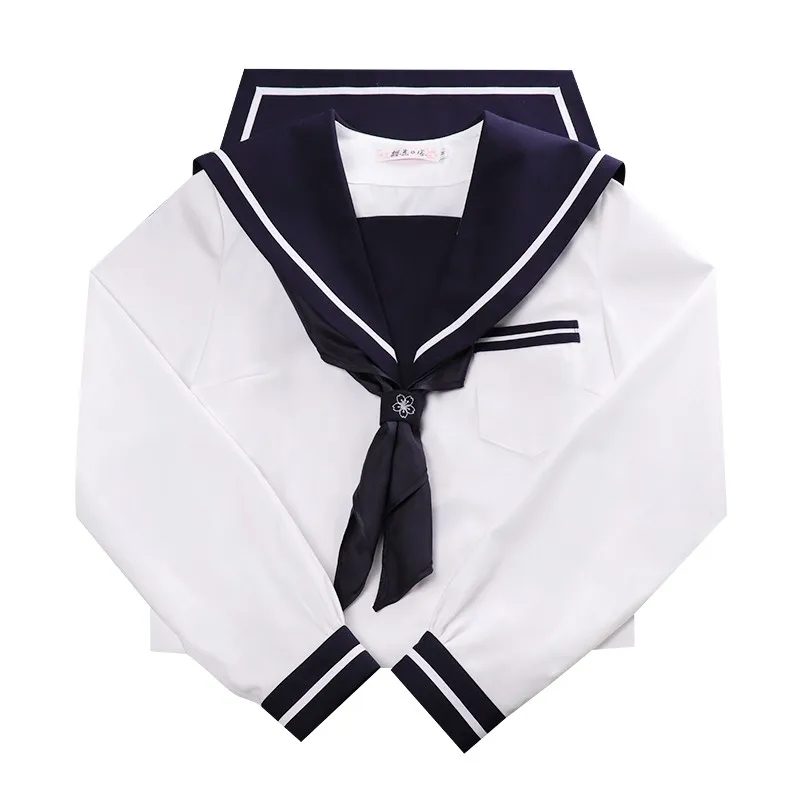 JK制服長袖冬用セーラー服：大学生らしい服装の定義と実際の着用シーン