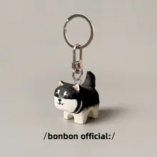 手作り木彫り黒柴犬キーホルダー【車用・可愛いデザイン】