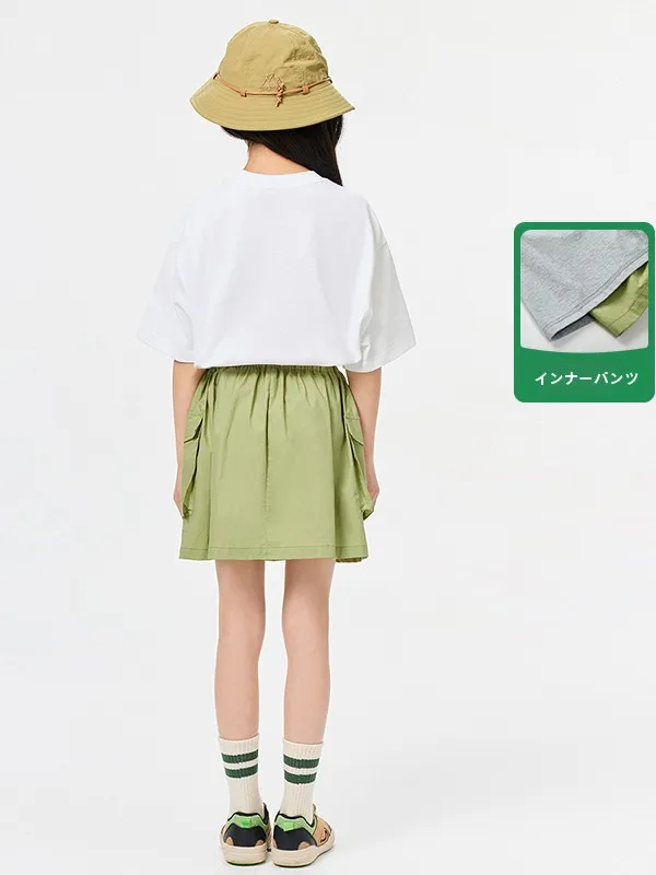 130センチの女の子に合うワンピースは、シンプルな色が一番？