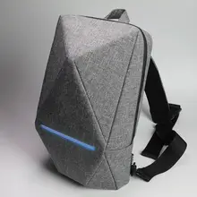 立体幾何デザインの発光ウエストポーチ【肩掛け・多機能・メンズ】