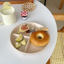 シンプルマット仕上げの円形トリプルディッシュ【フルーツ・朝食・子供用】（セットアップ対応）