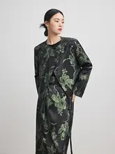 春の花びらデザインの新中式スタイル外套とスカート【グリーン・フレアスカート・半袖】（セットアップ対応）