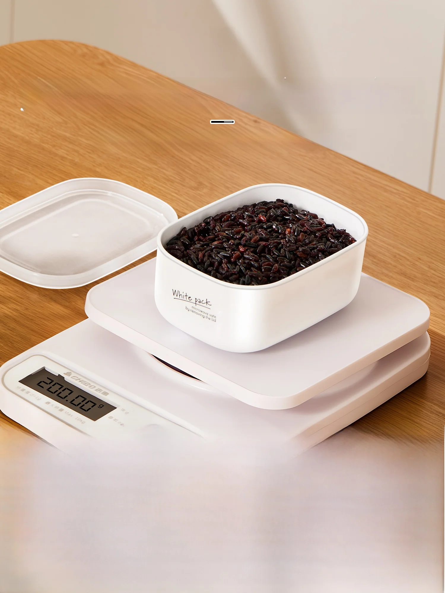 冷凍及び電子レンジ対応！食品グレードのご飯保存容器の選び方と実用性