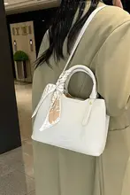 スタイリッシュな大人用ハンドバッグ【通勤・肩掛け・斜めがけ対応】