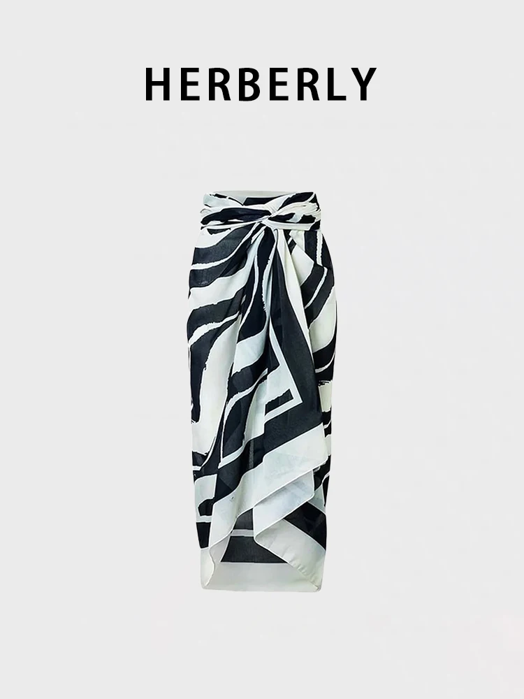 HERBERLY ワンショルダーブラウンビキニ：ビーチ・リゾート向けスカート付きリラックススタイルの実用性解析