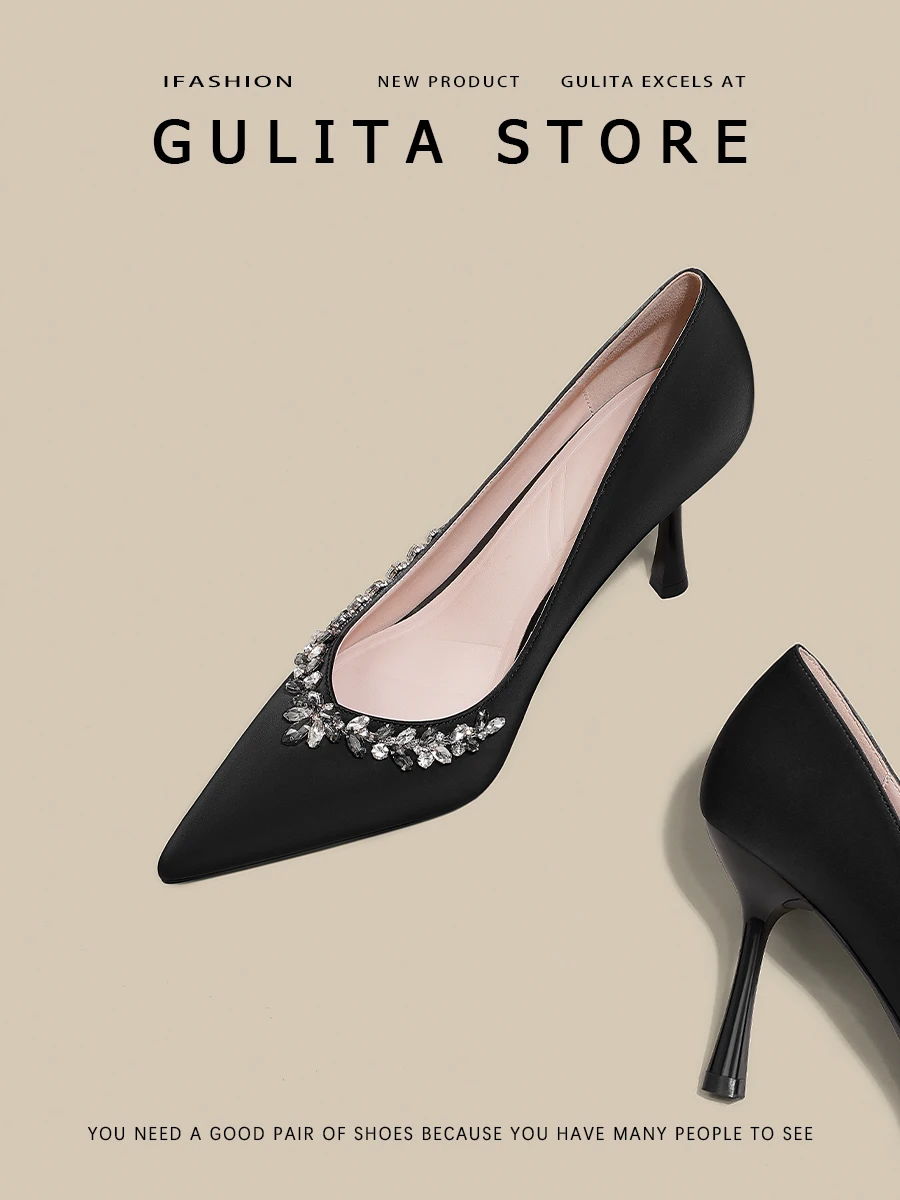 GELITA ブラック パンプスは細ヒールで日常通勤に最適なデザイン か？